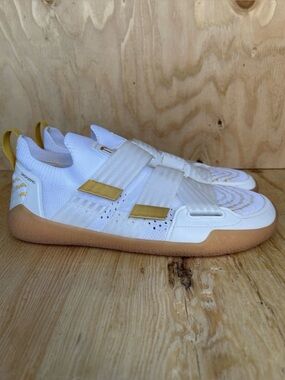 TYR DropZero Barefoot Trainer - White/yellow
Size Men’s size 8.5 Women’s 10